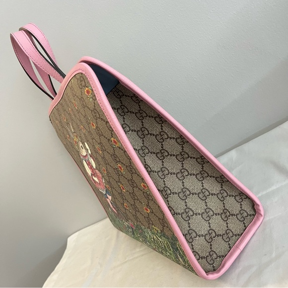 GUCCI limited Edition RARE  Higuchi Yuko XL Bunny Supreme GG Web Tote Handbag - Picture 5 of 13